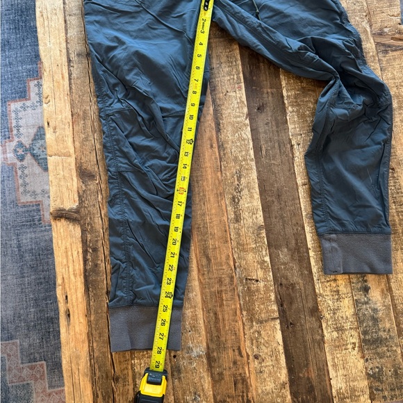 Relwen Windpant Joggers - Picture 3 of 5